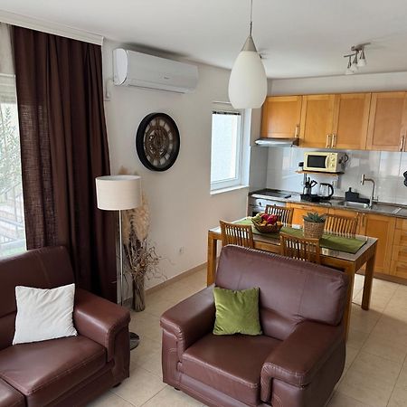 J&M Apartment Kotor Exteriör bild